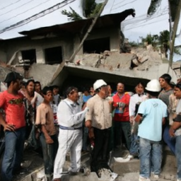 Series of powerful earthquakes hit Philippines in minutes, no tsunami warning